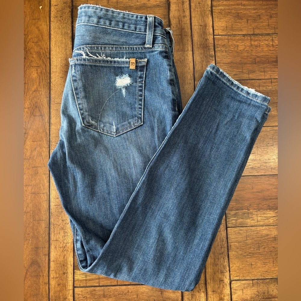 Joe's Jeans Boyfriend Slim Distressed Women Jeans - Picture 2 of 8